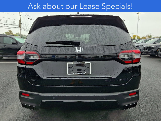 New 2026 Honda Pilot Black Edition image 5