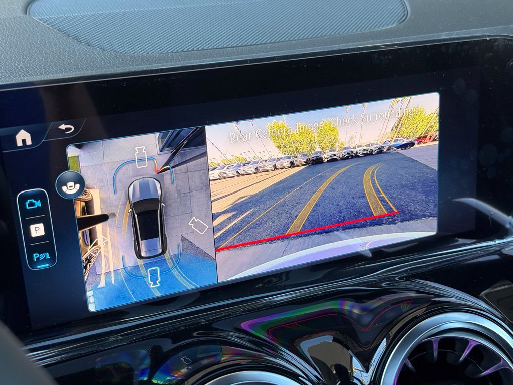 New 2026 Mercedes-Benz GLB 250 image 5