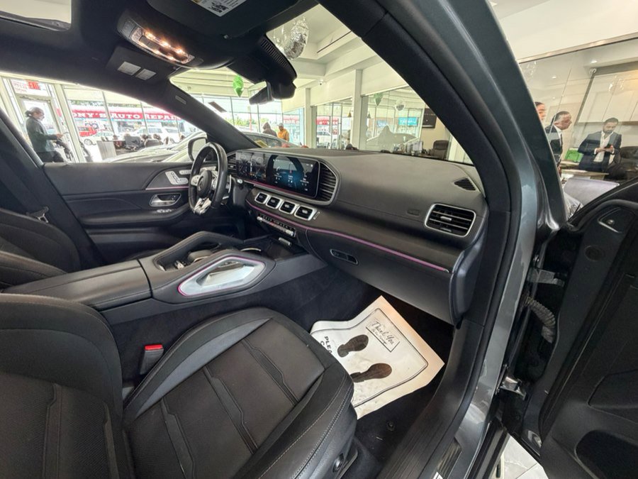 Used 2023 Mercedes-Benz GLE 53 AMG 4MATIC Coupe image 19