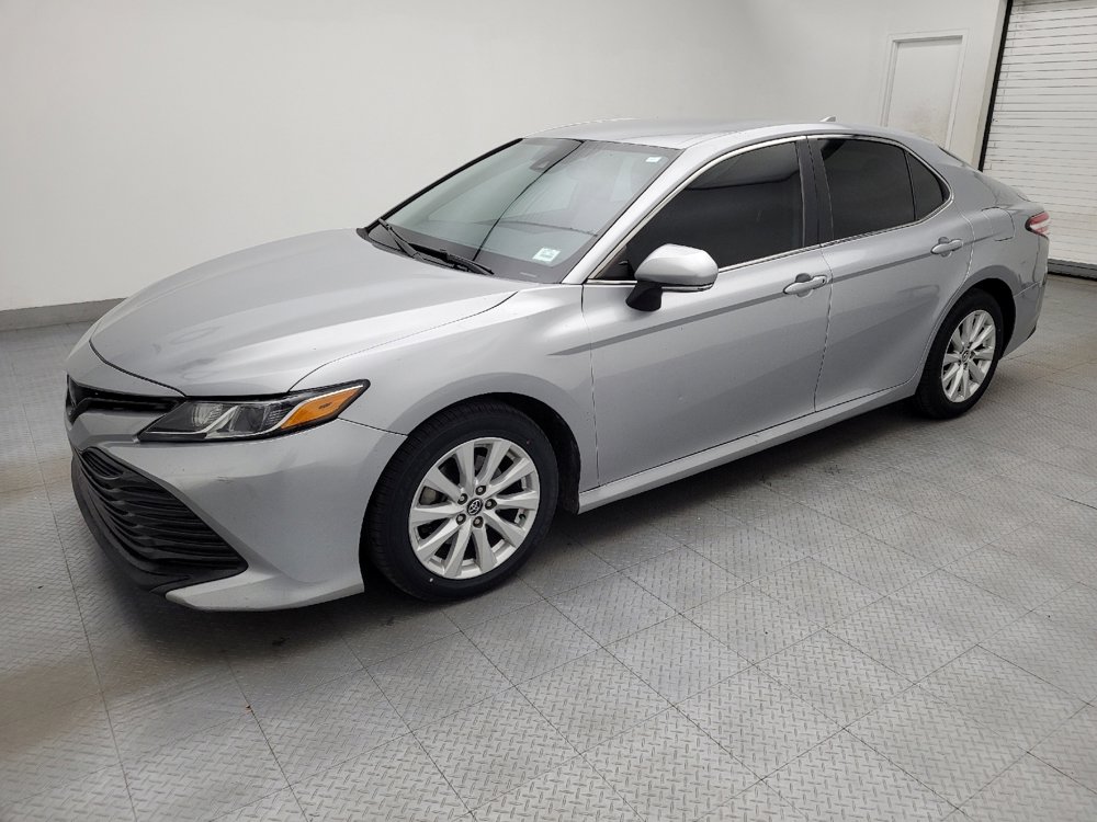 Used 2020 Toyota Camry LE w/ Convenience Package image 2