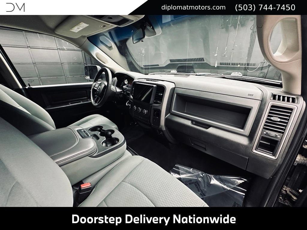 Used 2019 RAM 1500 ST w/ SXT Plus Group AWD/4WD image 16