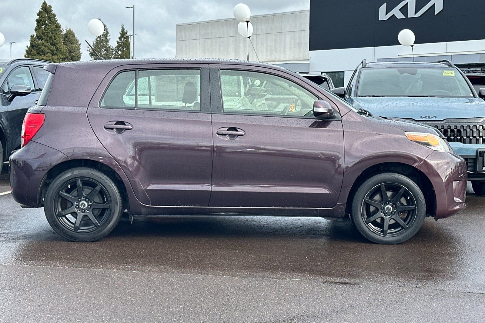 Used 2014 Scion xD image 3