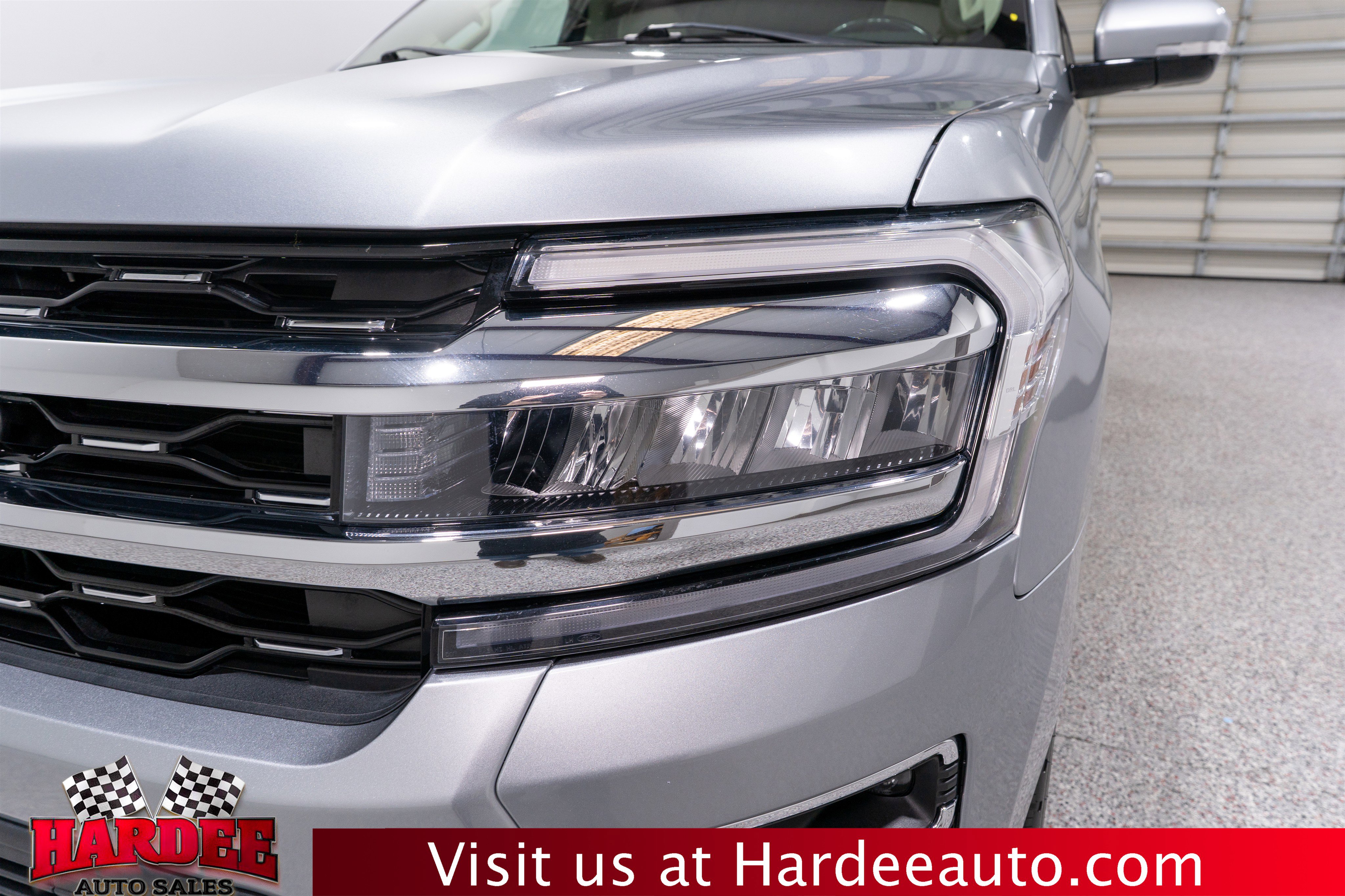 Used 2023 Ford Expedition Max Limited image 8