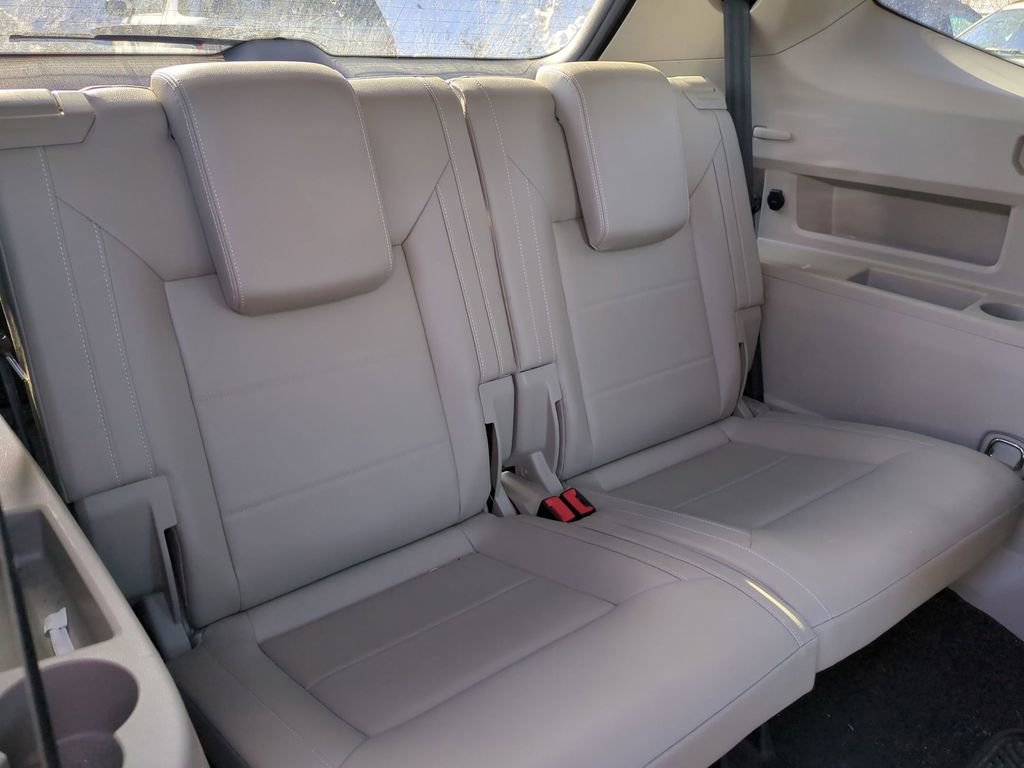 Used 2021 Volkswagen Atlas SEL R-Line image 37