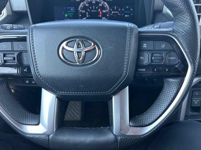 Used 2023 Toyota Tundra Platinum AWD/4WD image 17