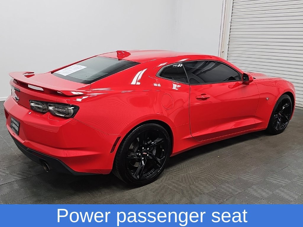 Used 2019 Chevrolet Camaro SS RWD image 8