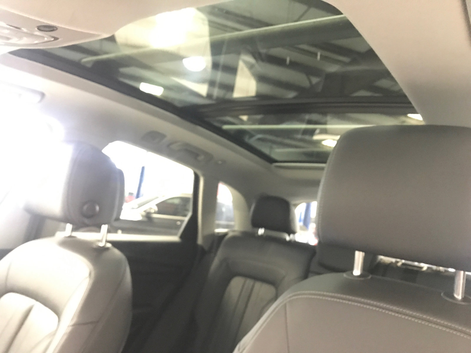 Used 2023 Audi Q5 2.0T Premium w/ Convenience Package image 18