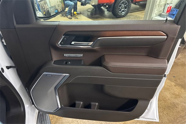 Used 2024 GMC Sierra 2500 SLE w/ SLE Convenience Package image 21