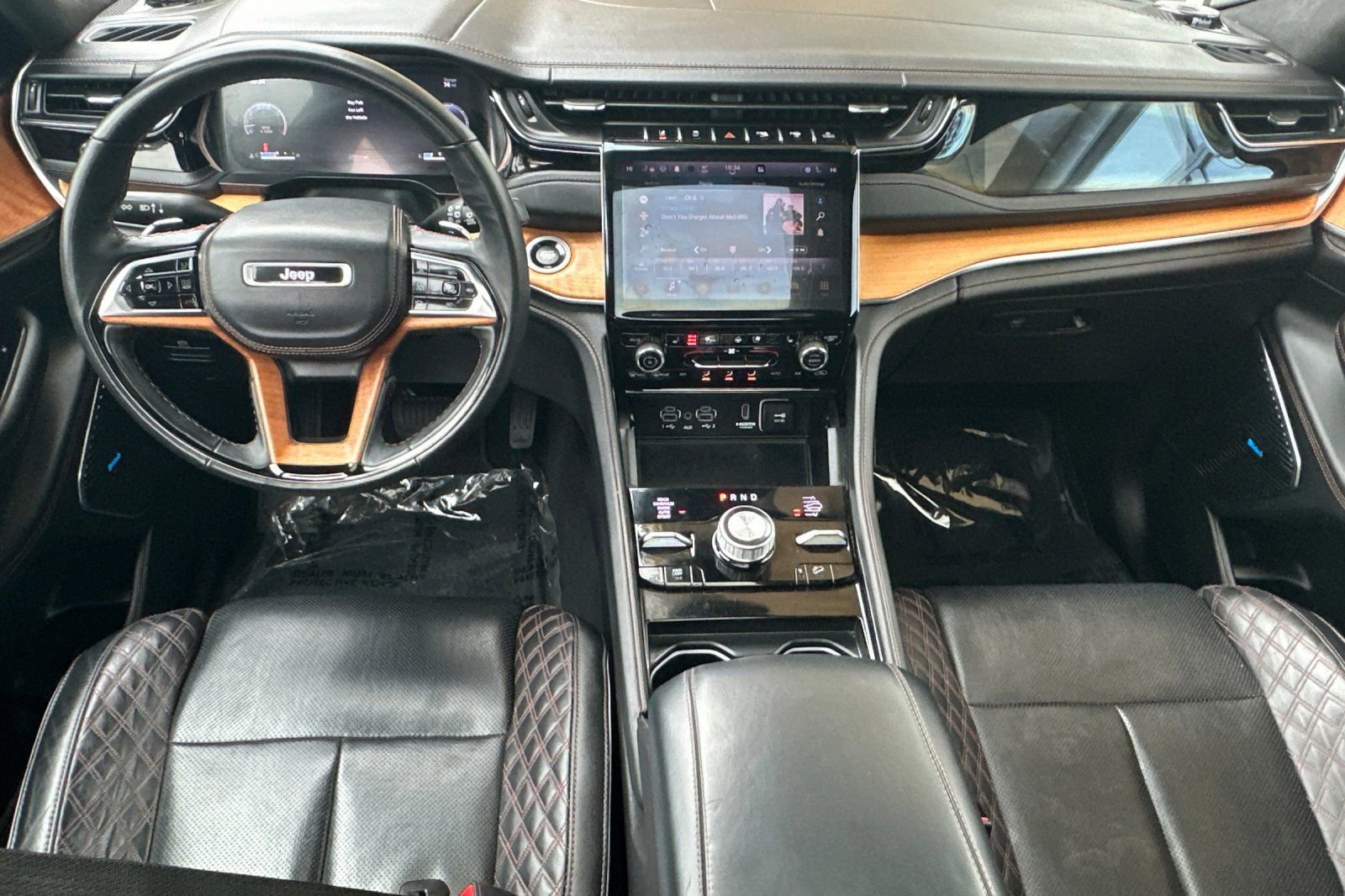 Used 2023 Jeep Grand Cherokee L Summit image 14