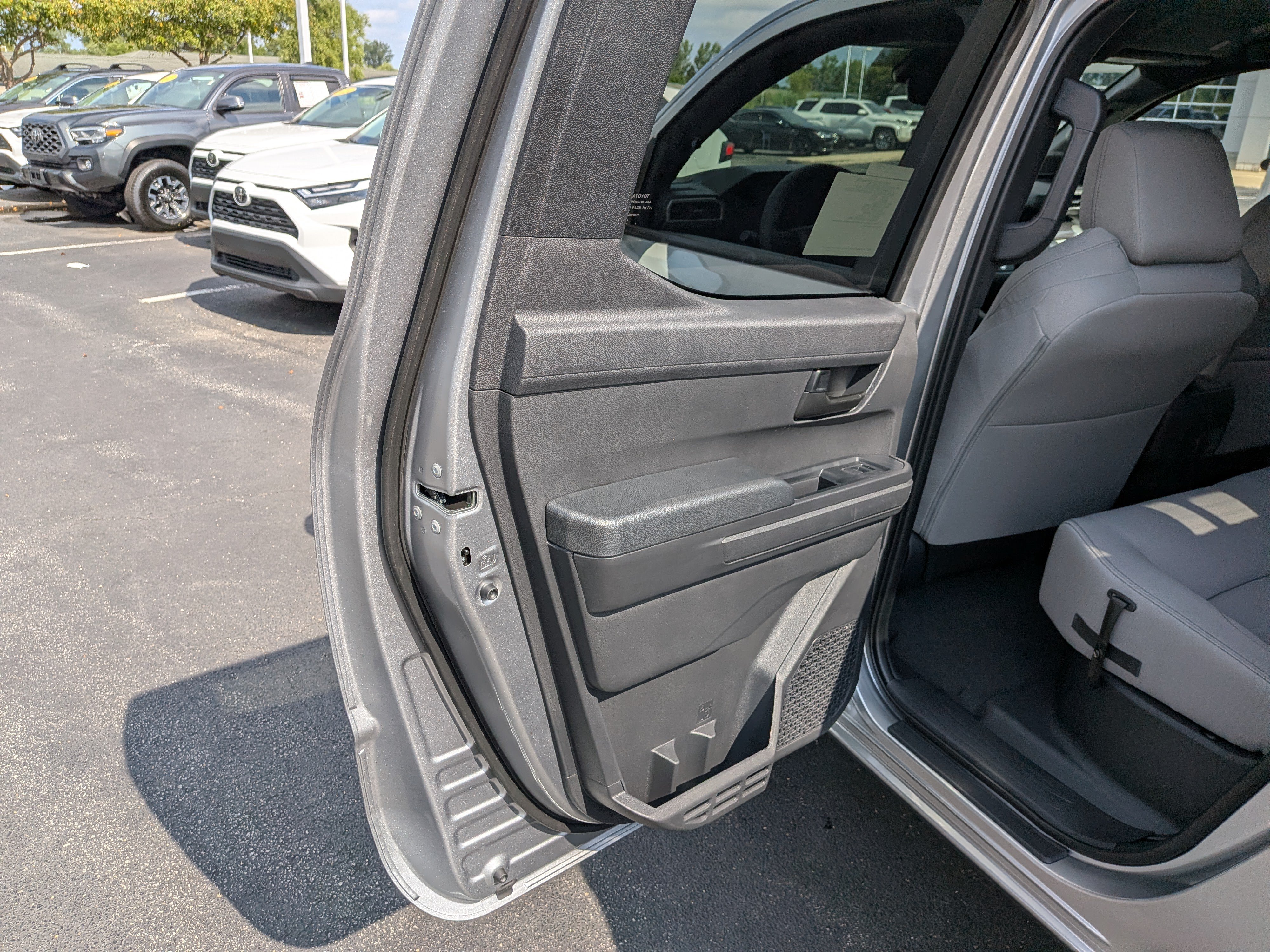 New 2026 Toyota Tacoma SR5 AWD/4WD image 17