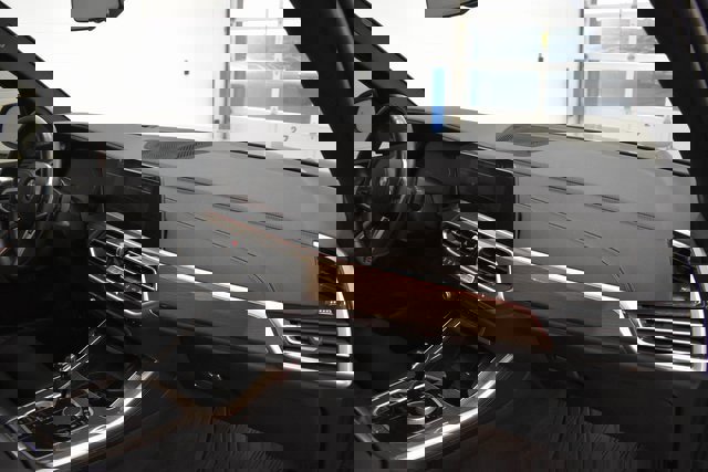 Used 2023 BMW X5 xDrive40i w/ M Sport Package image 20