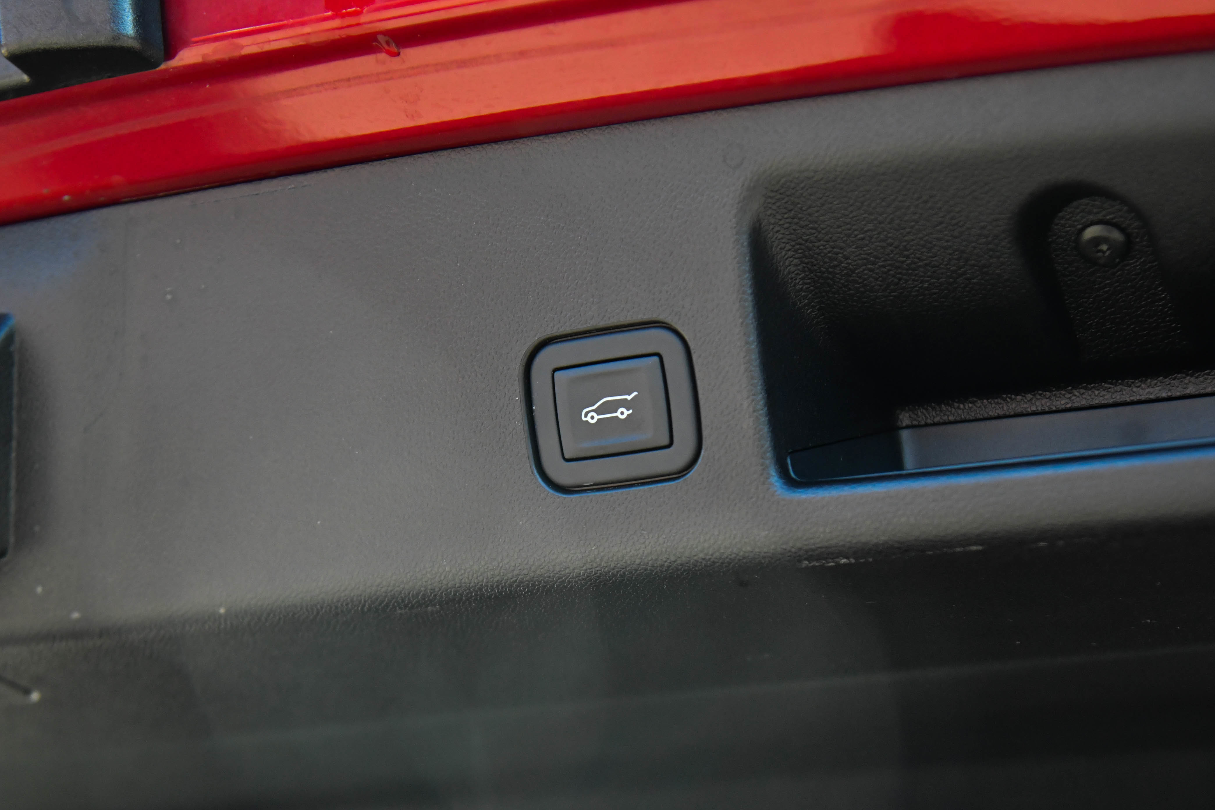 Used 2024 Chevrolet Equinox EV LT w/ LPO, Trailering Package image 47