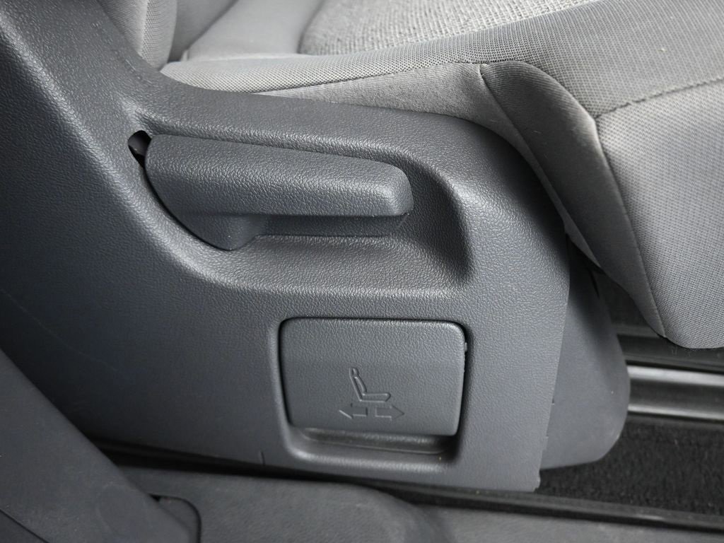 Used 2021 Toyota Sienna LE image 42