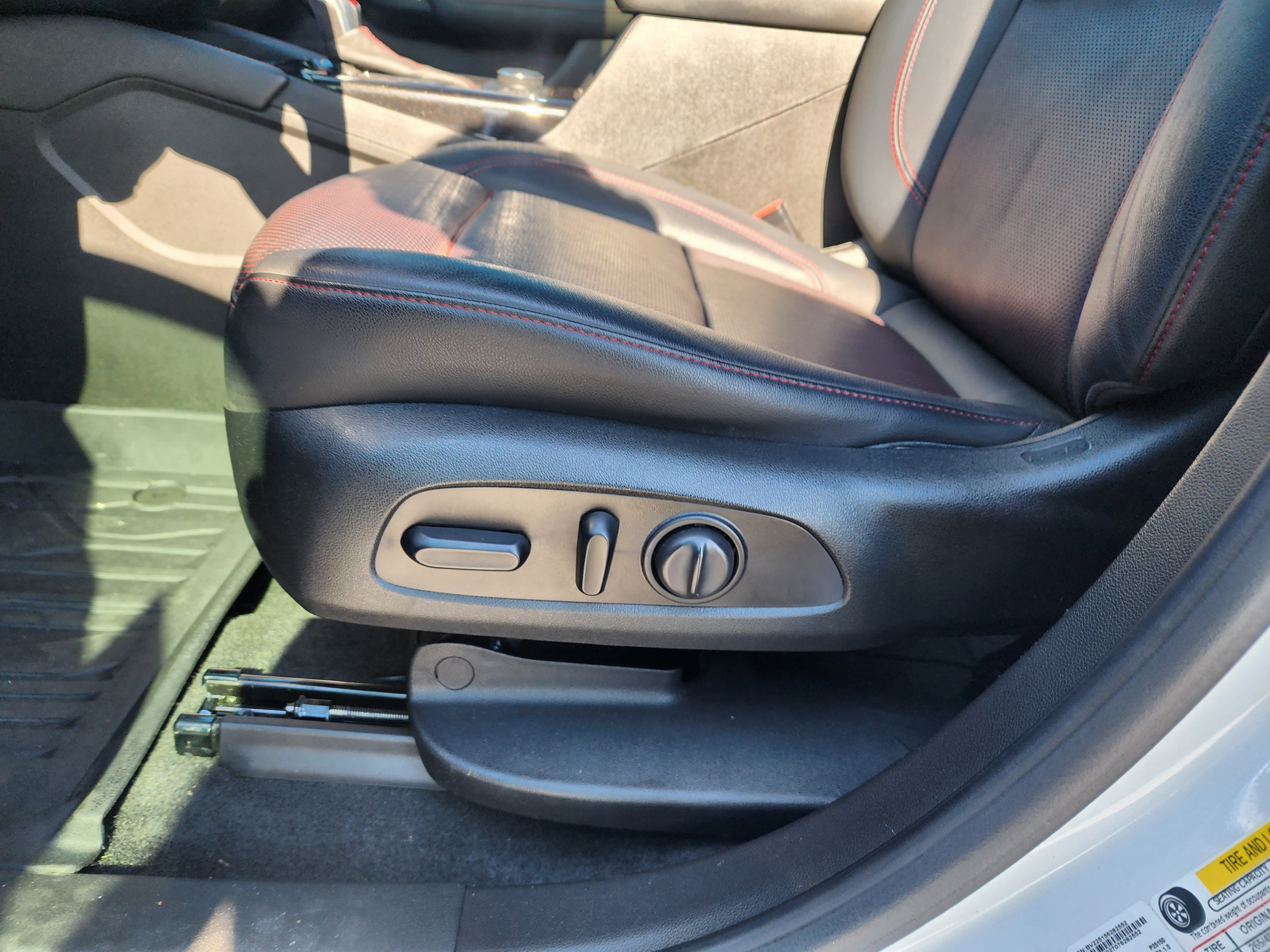 Used 2020 Chevrolet Blazer RS image 26