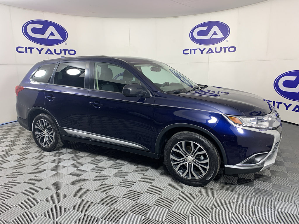 Used 2018 Mitsubishi Outlander ES