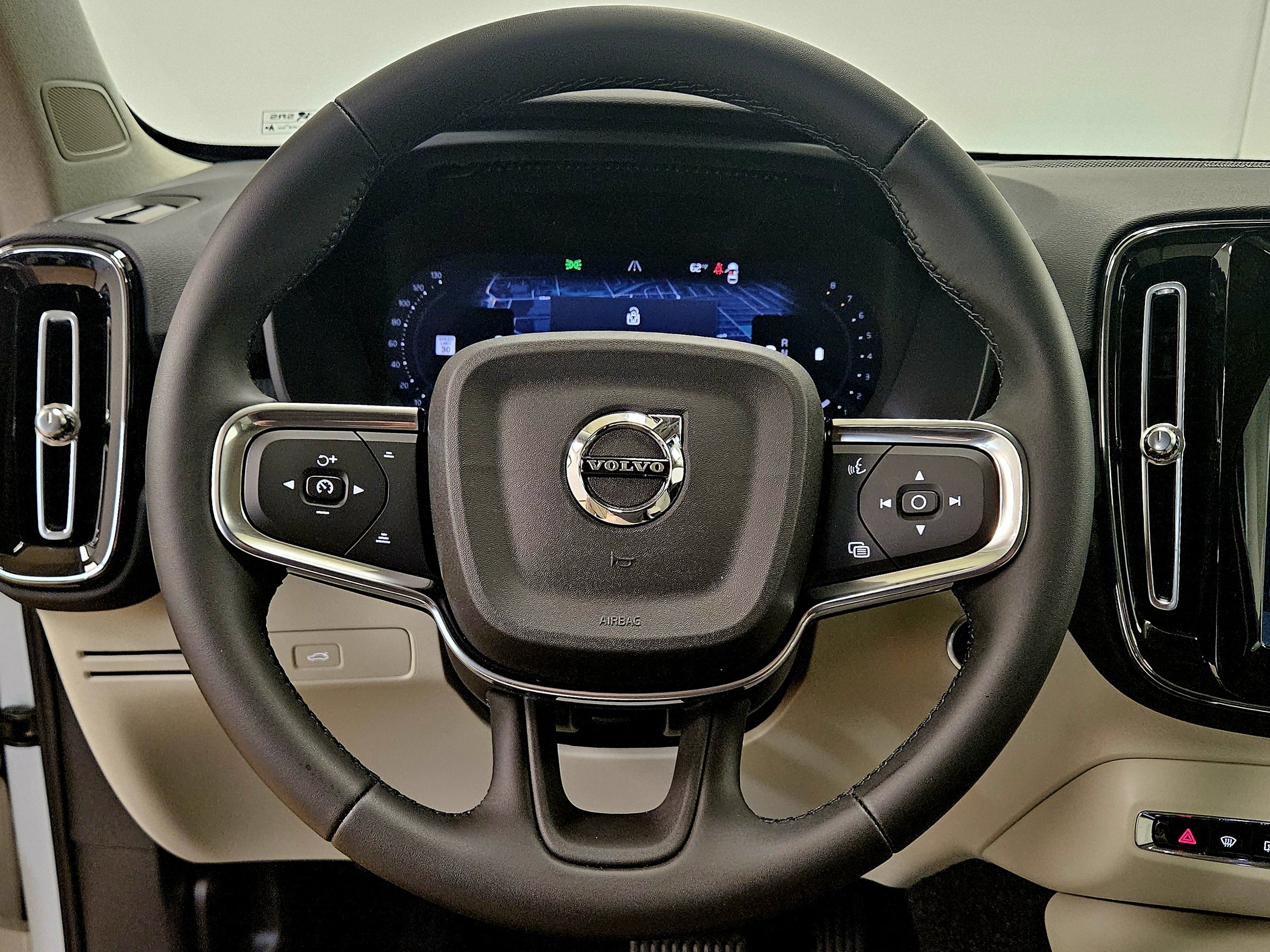 New 2026 Volvo XC40 B5 Ultra w/ Climate Package AWD/4WD image 42