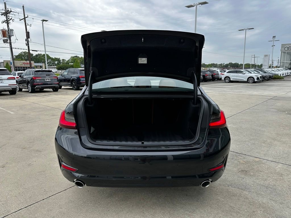 Used 2022 BMW 330i Sedan w/ Premium Package 2 image 8