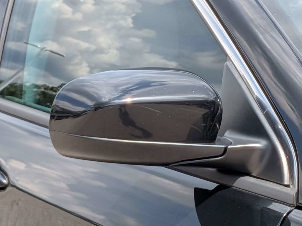 Used 2019 Jeep Compass Latitude FWD image 10