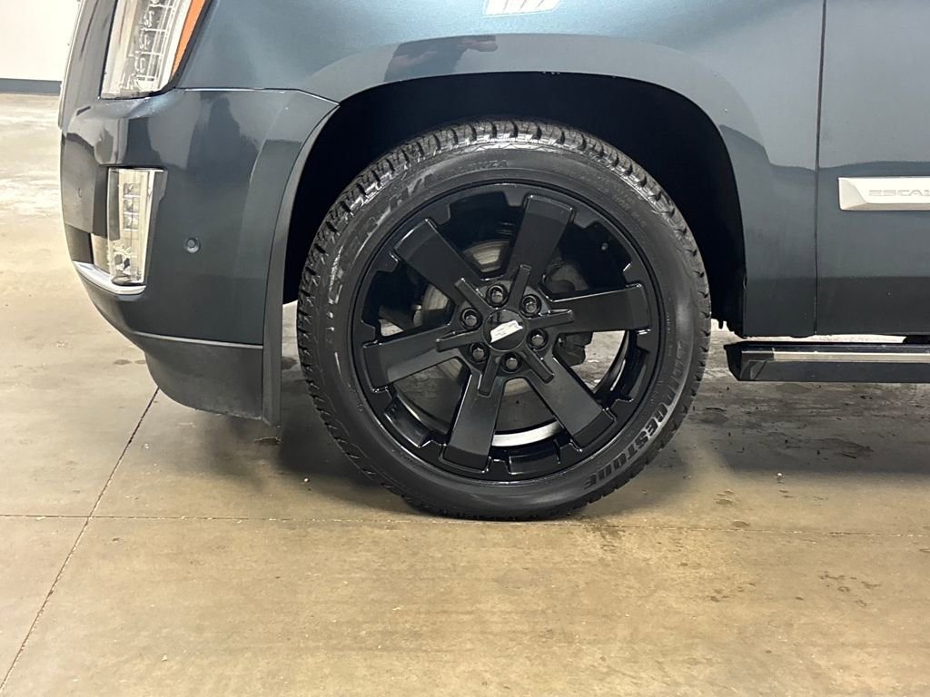 Certified 2020 Cadillac Escalade Platinum image 9