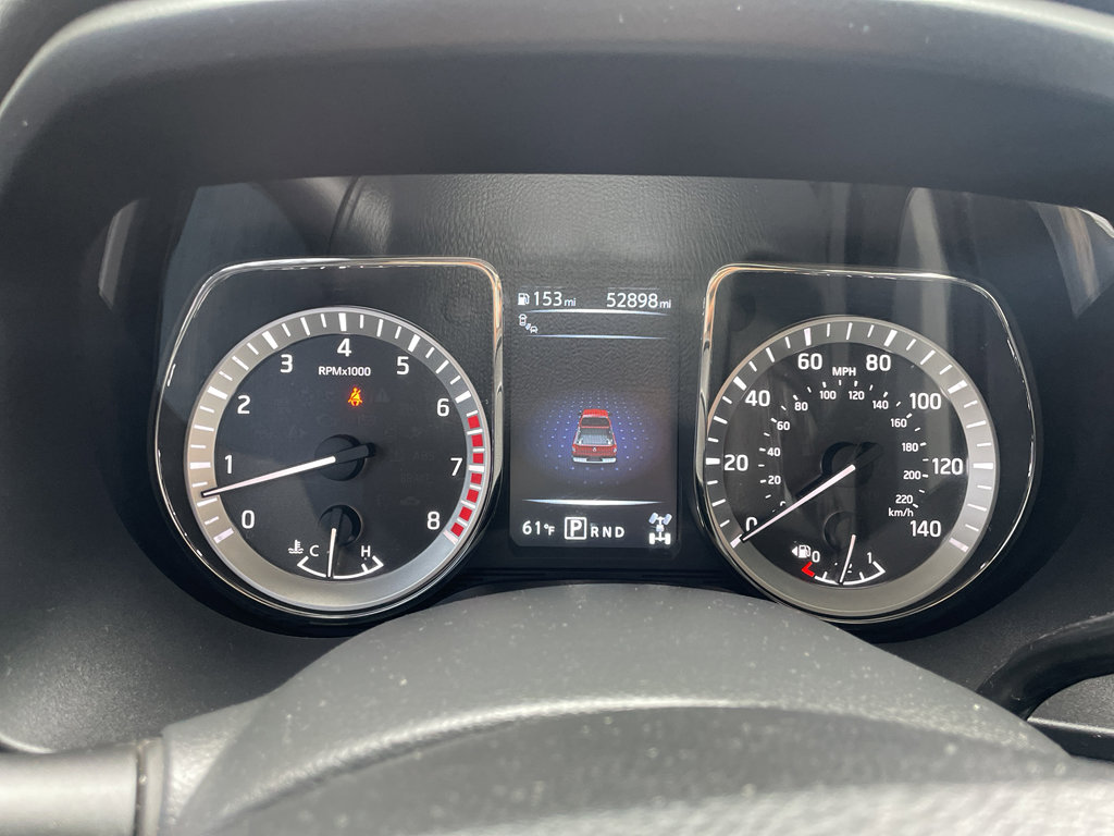 Used 2017 Nissan Titan SL image 28
