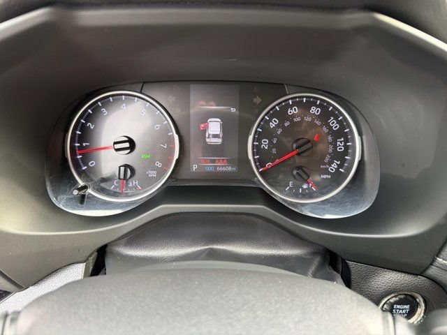 Certified 2020 Toyota RAV4 XLE w/ Convenience Package FWD image 27
