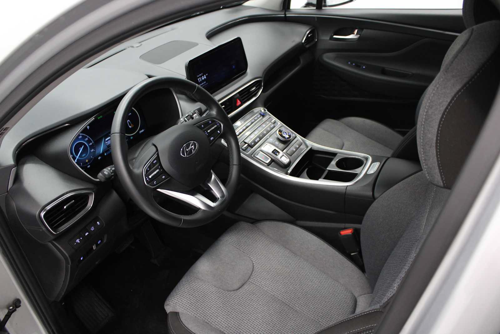 Used 2023 Hyundai Santa Fe SEL Convenience AWD/4WD image 17