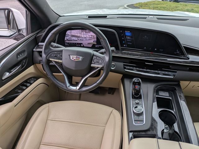 Used 2021 Cadillac Escalade Premium Luxury image 20