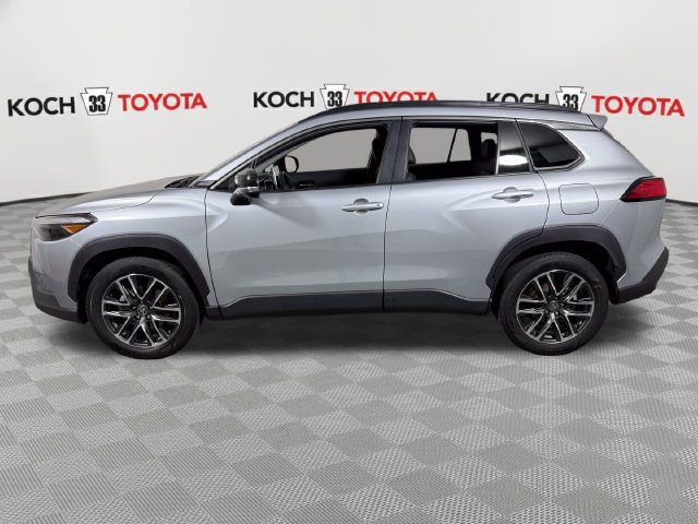 Certified 2026 Toyota Corolla Cross XLE AWD/4WD image 4