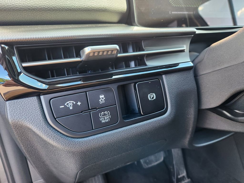 Used 2026 Kia Sportage S AWD/4WD image 34