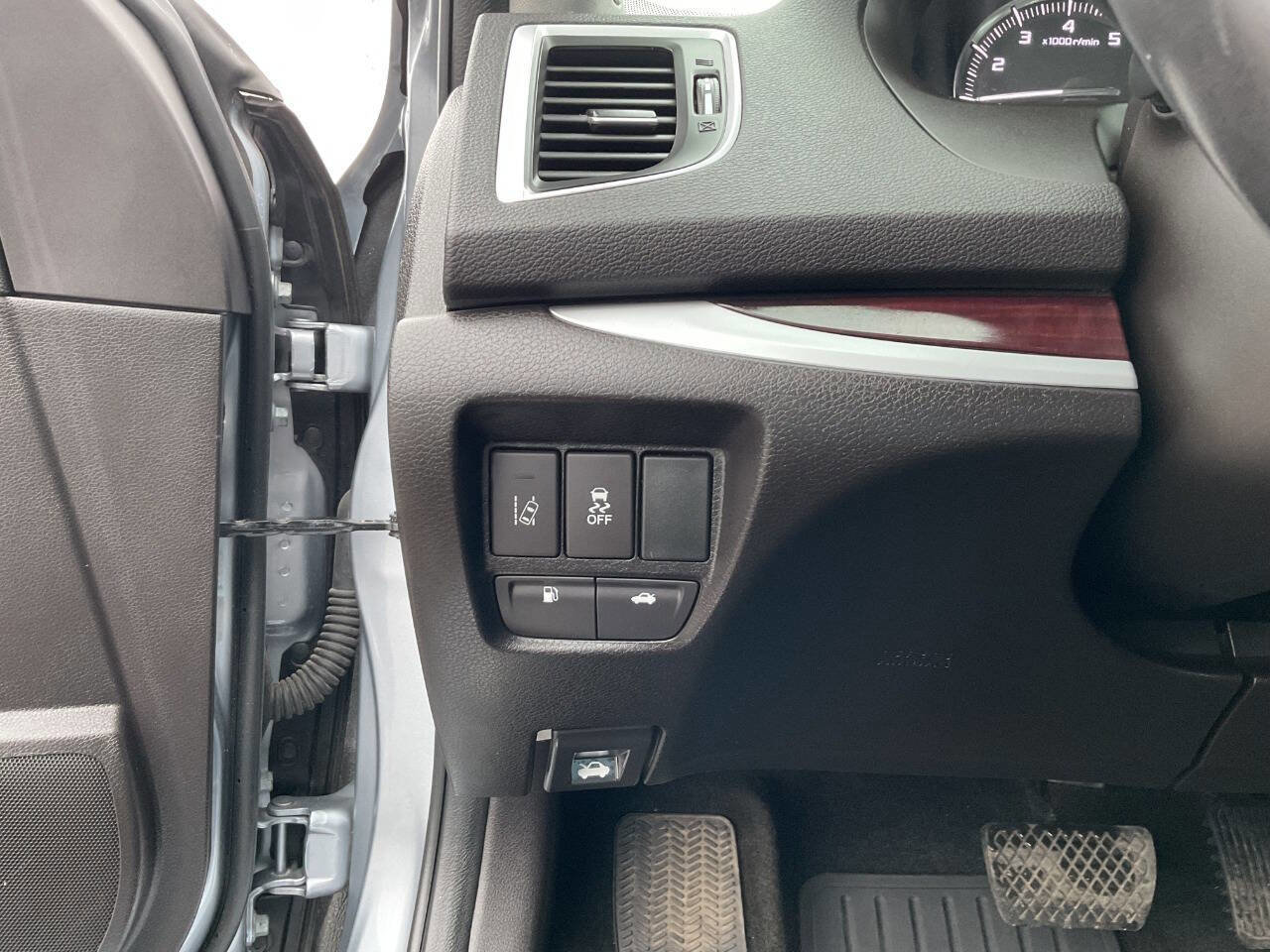 Used 2016 Acura TLX V6 SH-AWD w/ Technology Pkg image 16