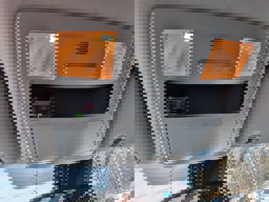 Used 2020 Toyota Tacoma SR5 image 15