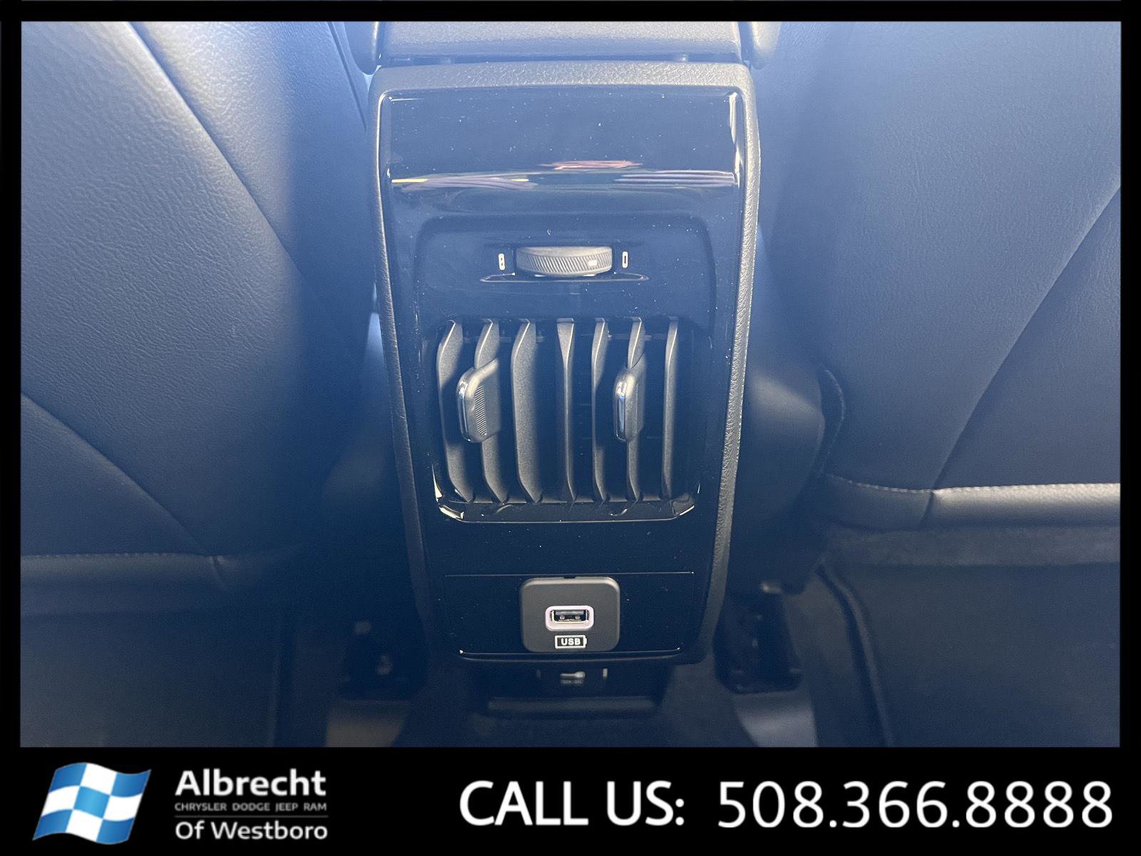 New 2026 Jeep Compass Limited w/ Sun, Sound & Navigation Group image 19