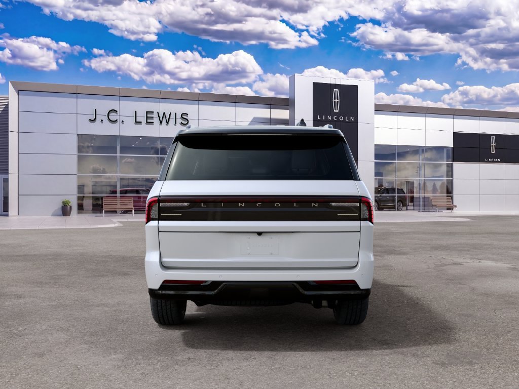 New 2027 Lincoln Navigator Black Label w/ Black Label Special Edition AWD/4WD image 5