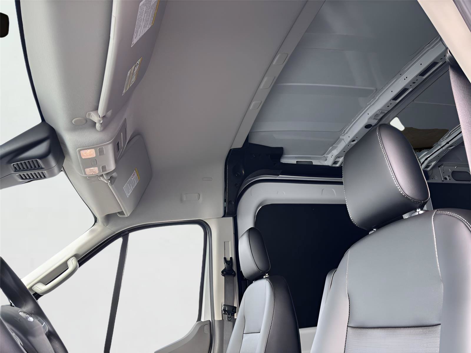 New 2026 Ford Transit 250 148 Medium Roof w/ Load Area Protection Package RWD image 16