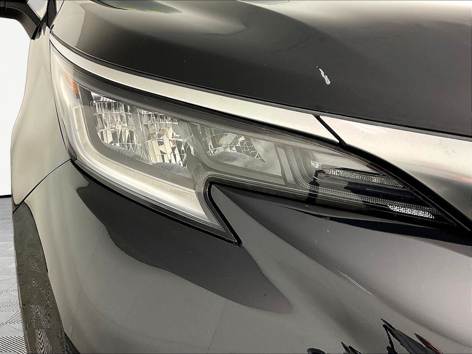 Used 2022 Toyota Sienna XSE w/ XSE Plus Package AWD/4WD image 33
