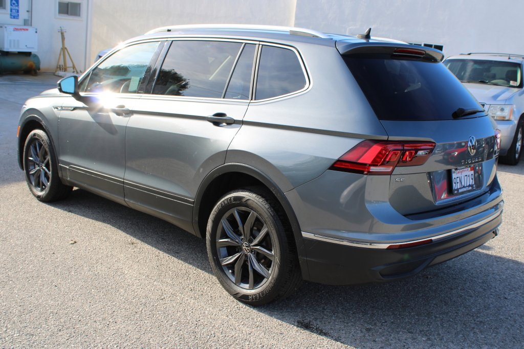 Used 2023 Volkswagen Tiguan SE image 6