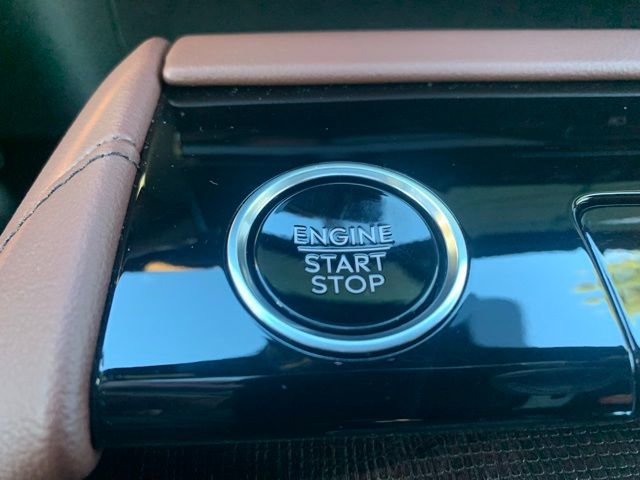 New 2026 Lincoln Navigator Reserve image 24