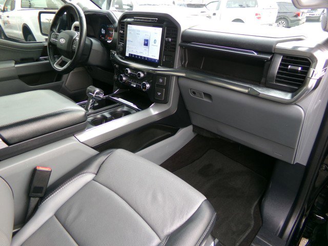 Used 2022 Ford F150 Lariat w/ Equipment Group 502A High image 12