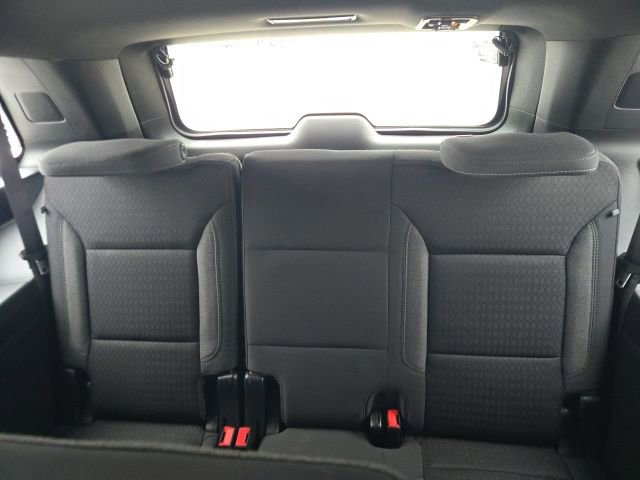 Used 2023 GMC Yukon SLE w/ Gmc Pro Safety Plus Package image 44