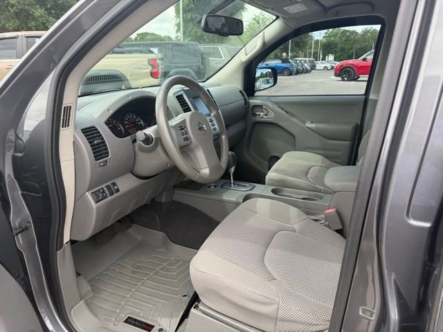 Used 2020 Nissan Frontier SV RWD image 29