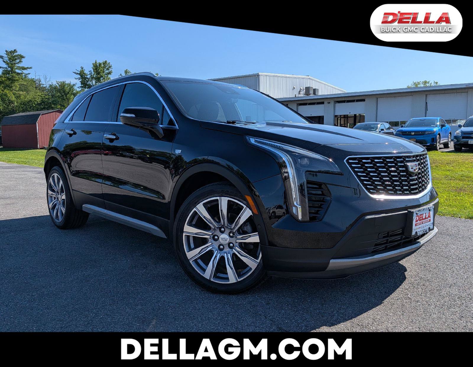 Used 2019 Cadillac XT4 Premium Luxury FWD image 1