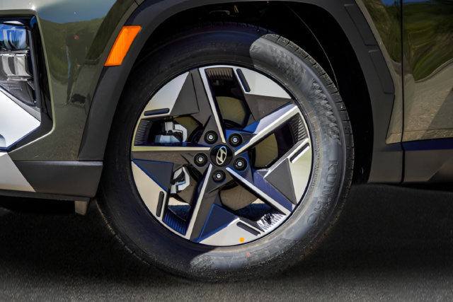 New 2026 Hyundai Tucson SEL FWD image 39