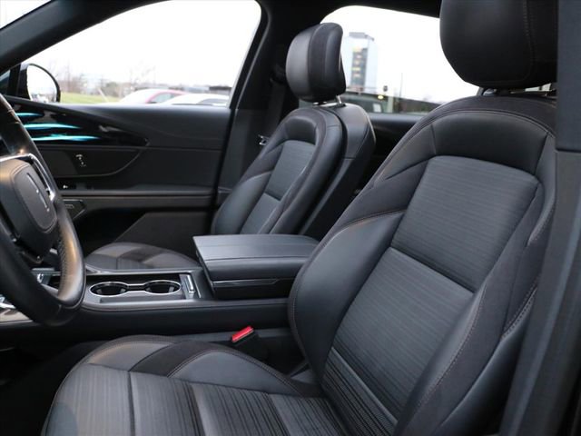 Used 2024 Lincoln Nautilus Reserve w/ Equipment Group 202A image 19