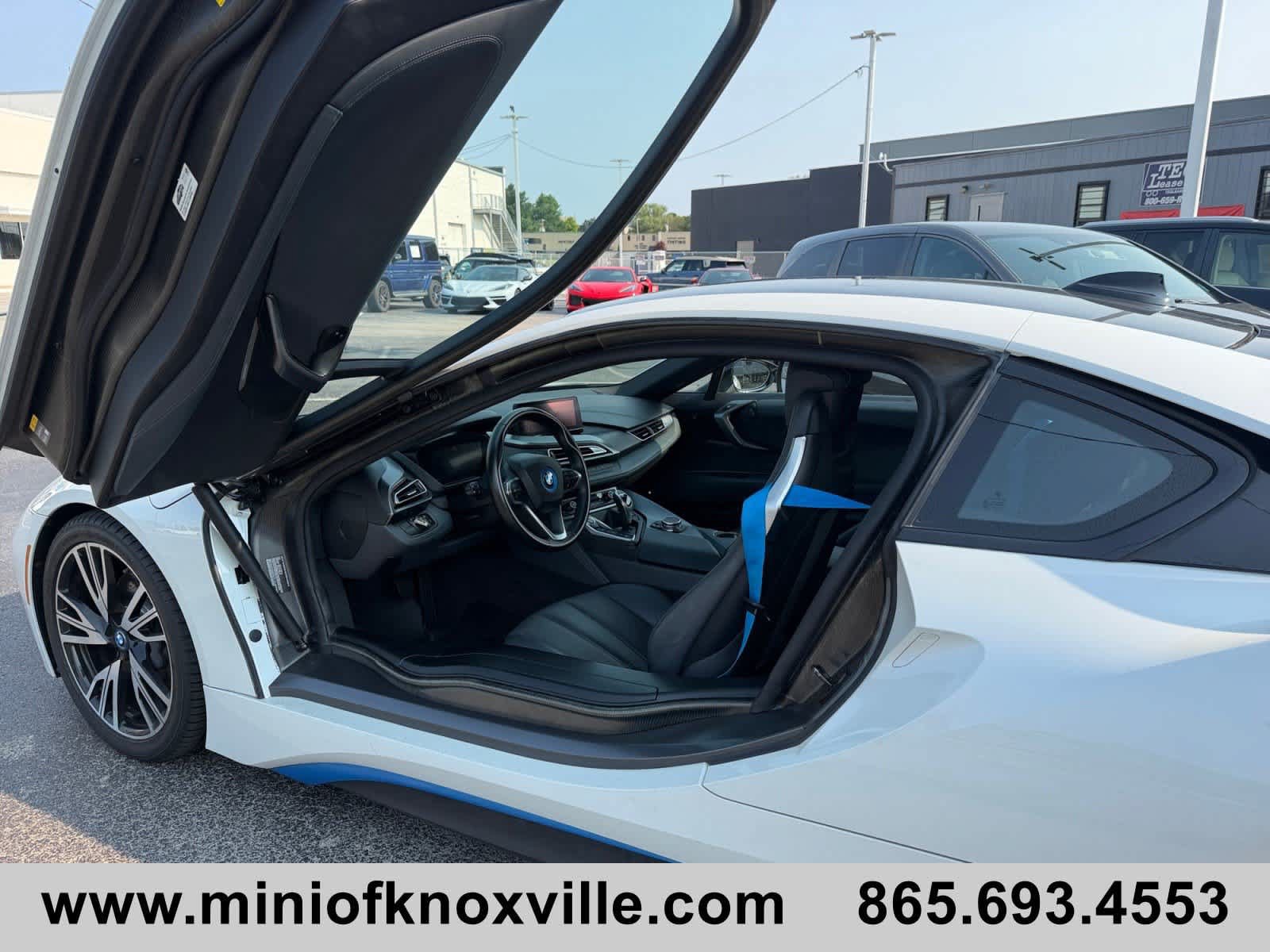 Used 2016 BMW i8 AWD/4WD image 11