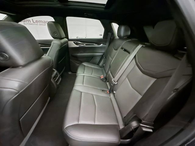 Used 2021 Cadillac XT5 Premium Luxury image 28