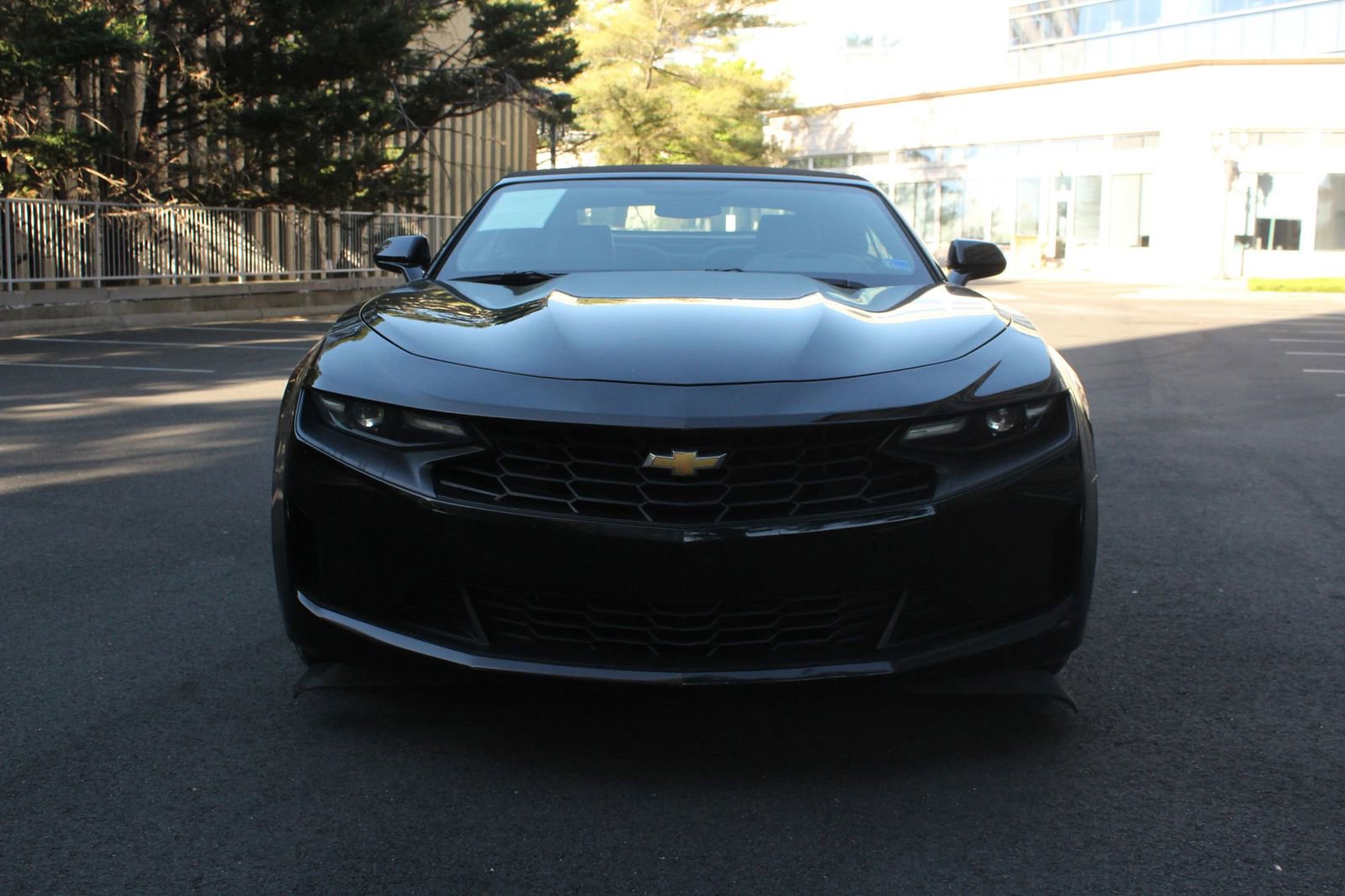 Used 2021 Chevrolet Camaro LT w/ Technology Package RWD image 3