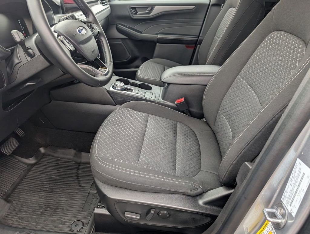 Used 2023 Ford Escape Active image 19