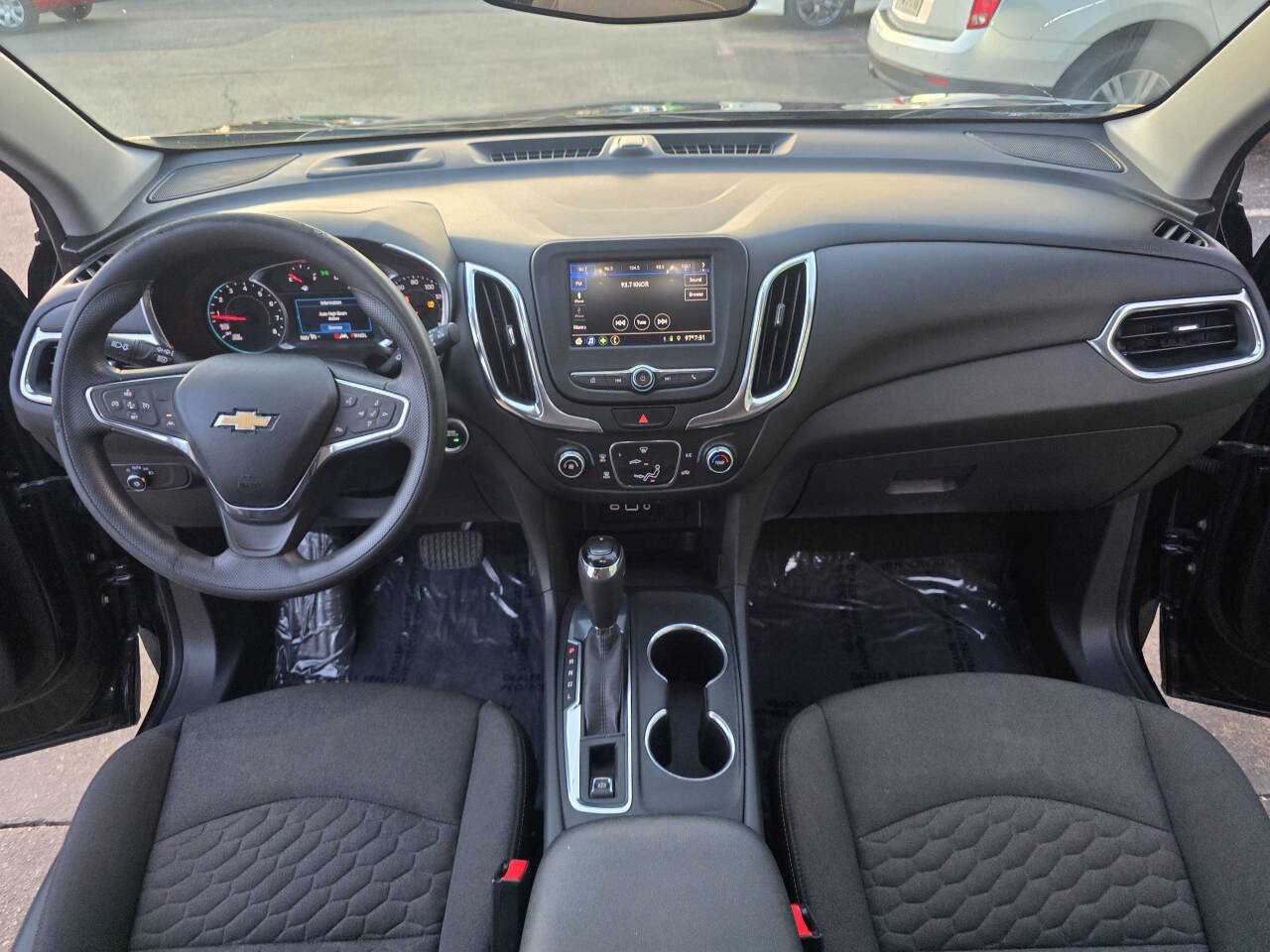 Used 2021 Chevrolet Equinox LT image 22