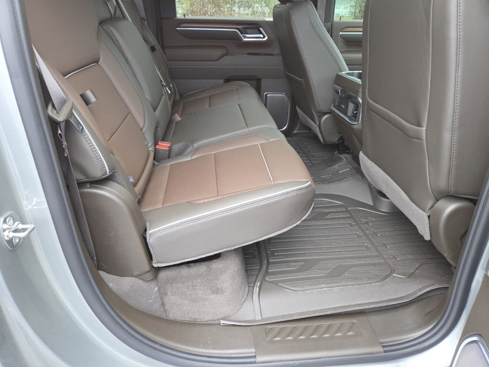 New 2026 GMC Sierra 2500 Denali w/ Denali Reserve Package image 27