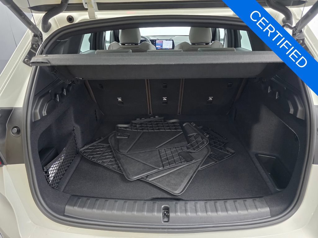 Certified 2025 BMW X1 xDrive28i w/ Technology Package AWD/4WD image 17